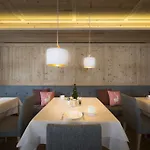 Hotel Garni Panorama 4* Lech am Arlberg