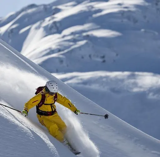 Hotel Garni Panorama 4*